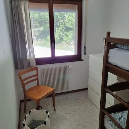 Central 2-bedroom Condo, Terrace & Indoor Parking